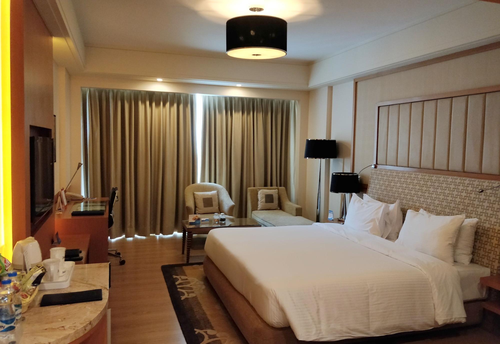 Radisson Blu Hotel, Nagpur Exterior foto