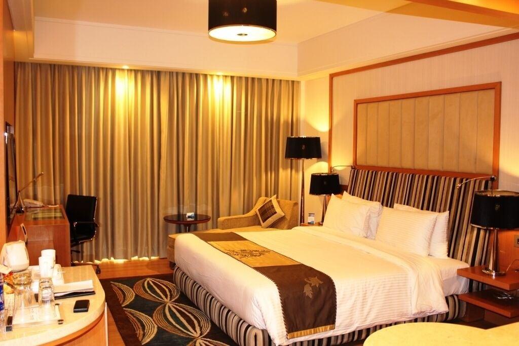 Radisson Blu Hotel, Nagpur Exterior foto